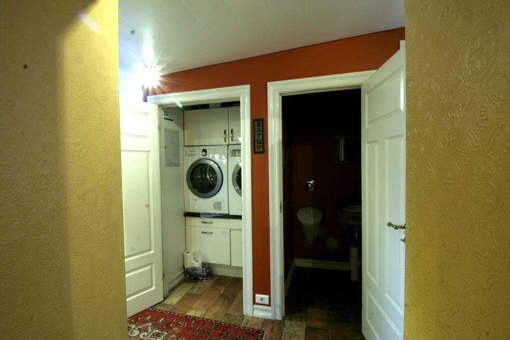 Our House Guesthouse Reykjavik Extérieur photo